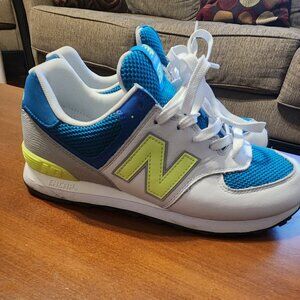 Very clean New Balance 574